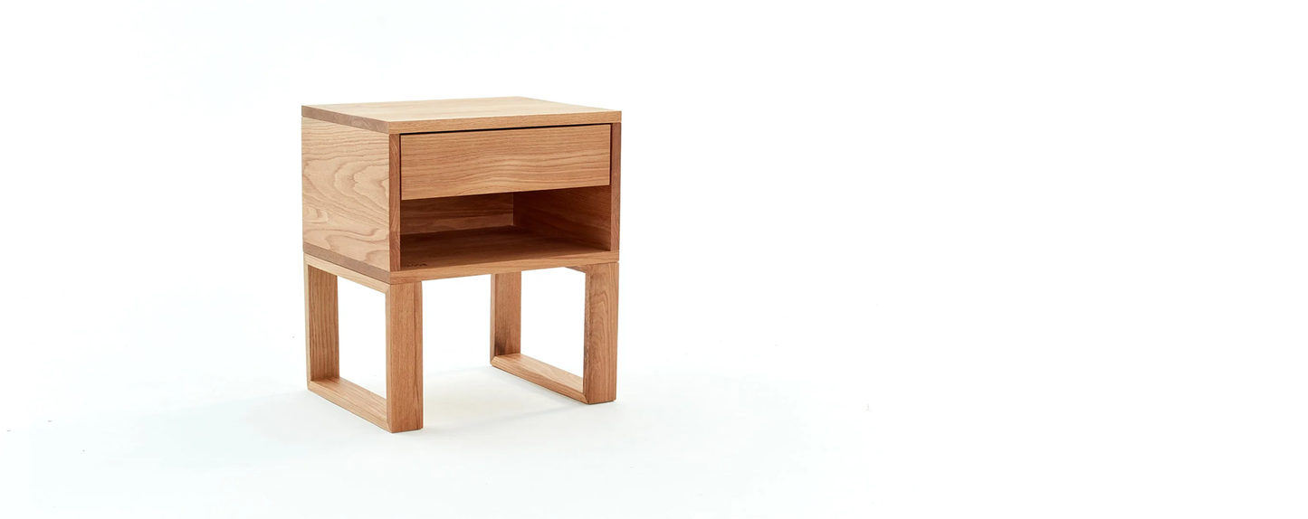 Sloom Pedestal